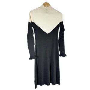 Undra Celeste New York Color Blocked Chevron Knit Sweater Dress Size Small